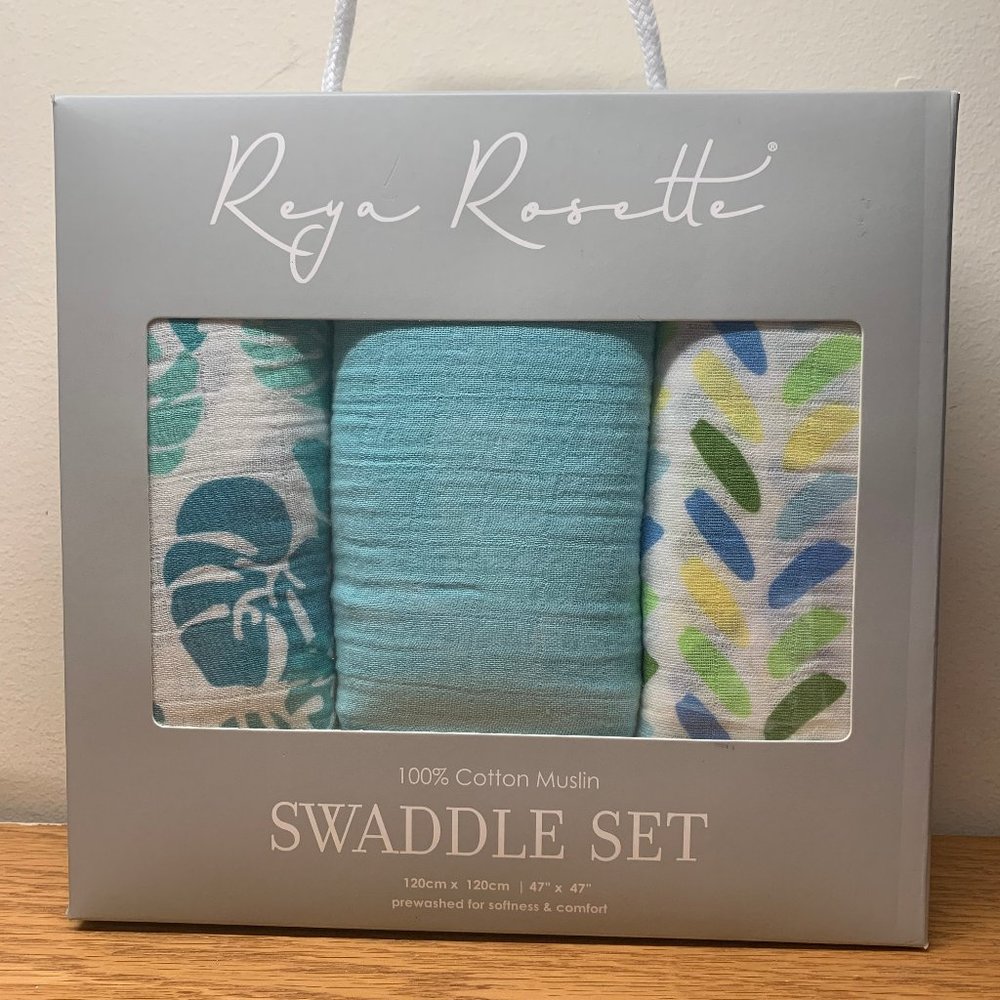 Reya Rosette Swaddle Set